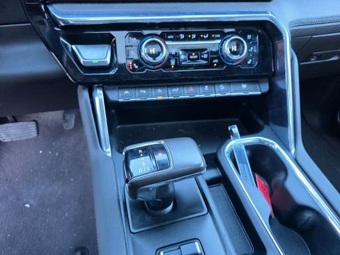 Used 2024 GMC Sierra 1500 Denali w/ Denali Reserve Package image 26