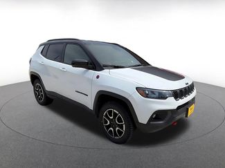Used 2025 Jeep Compass Trailhawk AWD/4WD video 2