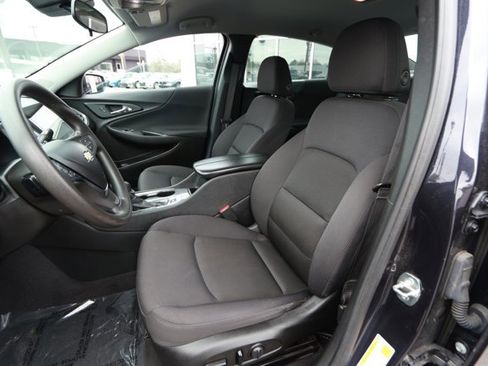 Used 2023 Chevrolet Malibu LT image 22