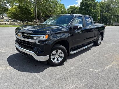 Used 2022 Chevrolet Silverado 1500 LT w/ Safety Package