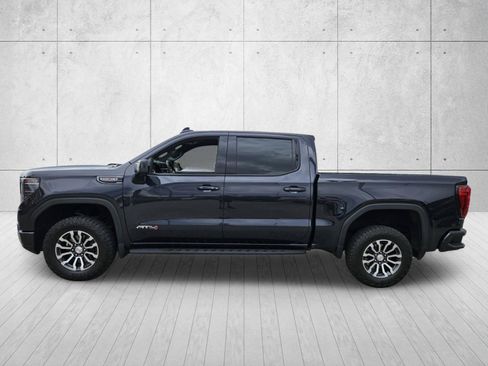 Used 2023 GMC Sierra 1500 AT4 w/ AT4 Premium Package AWD/4WD image 4