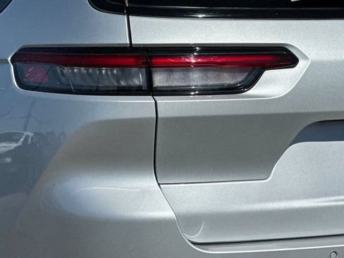 Certified 2023 Jeep Grand Cherokee L Laredo RWD image 27