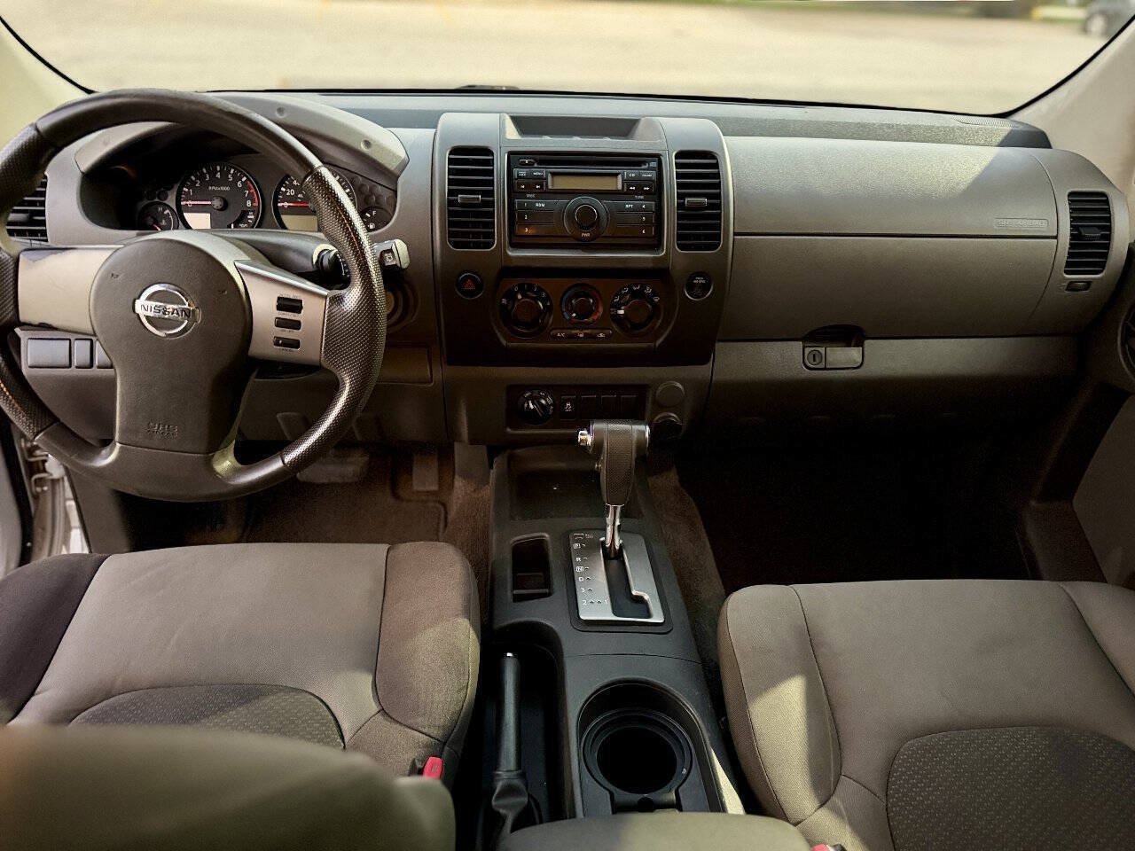 Used 2012 Nissan Xterra X AWD/4WD image 16