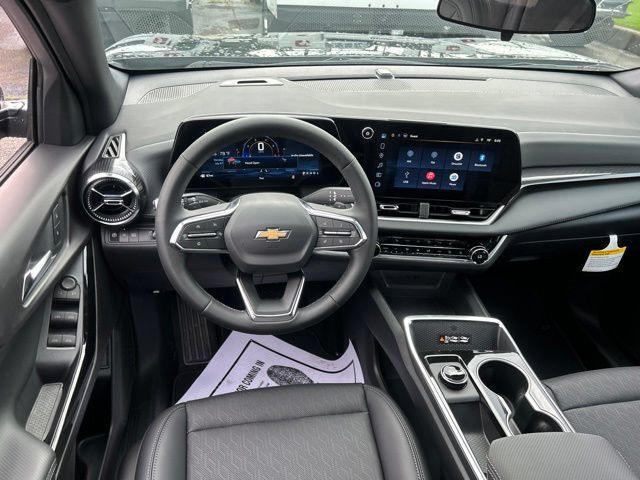 New 2027 Chevrolet Equinox LT w/ Convenience Package II FWD image 29
