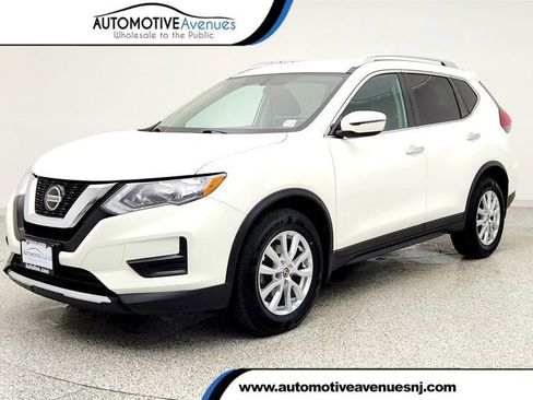 Used 2020 Nissan Rogue S image 1