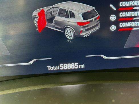 Used 2023 BMW X5 M w/ Competition Package image 12