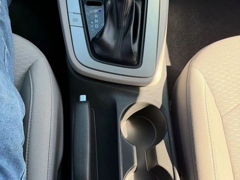 Used 2020 Hyundai Elantra SEL FWD image 20