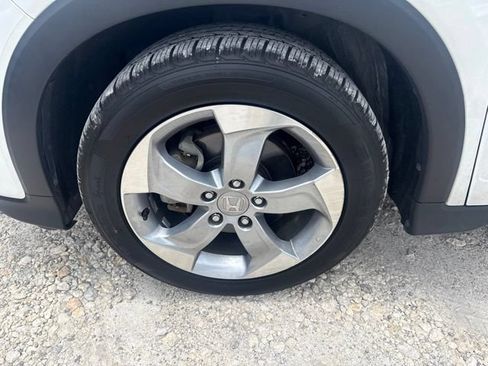 Used 2021 Honda HR-V LX image 11