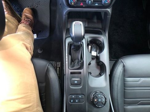 New 2026 Ford Ranger Lariat w/ Black Appearance Package image 20