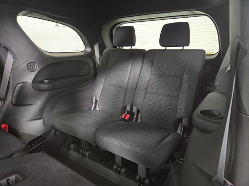 Certified 2024 Dodge Durango SXT image 14