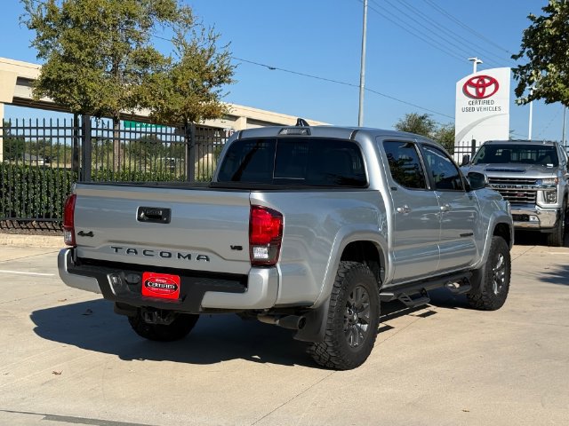Used 2023 Toyota Tacoma SR5 w/ Technology Package AWD/4WD image 4