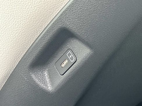New 2026 Hyundai Santa Fe Limited FWD image 27