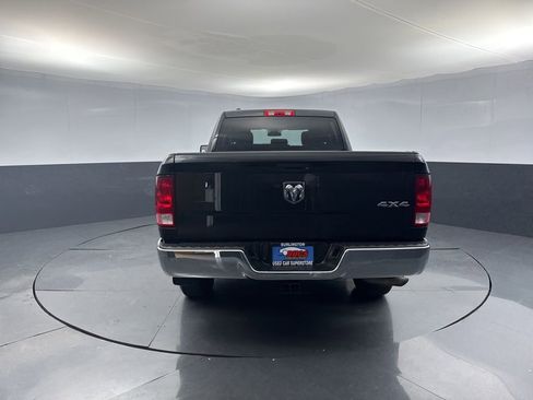 Used 2017 RAM 1500 ST w/ SXT Appearance Group AWD/4WD image 4