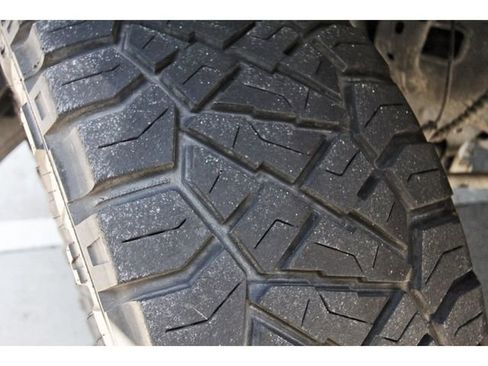 Used 2022 Ford F150 Platinum w/ Equipment Group 701A High AWD/4WD image 28