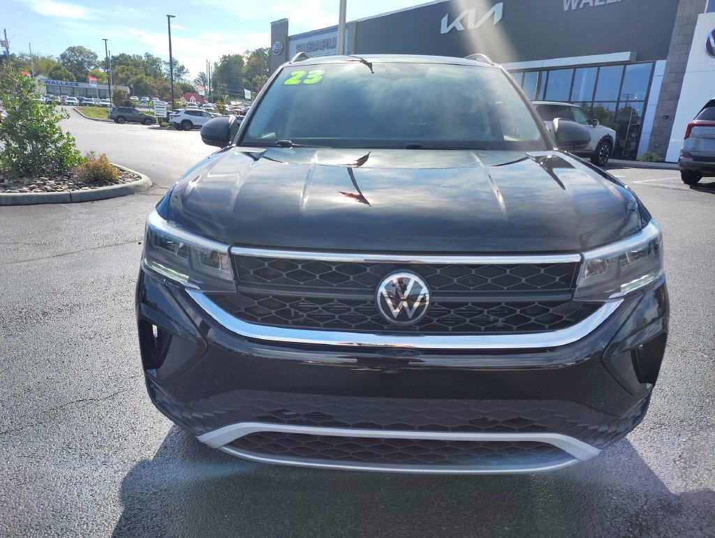 Used 2023 Volkswagen Taos S w/ Driver Assistance Package AWD/4WD image 2