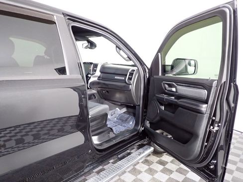 Used 2019 RAM 1500 Big Horn image 41