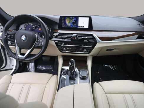 Used 2019 BMW 540i image 19