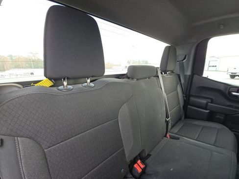 Used 2023 Chevrolet Silverado 1500 Custom image 16