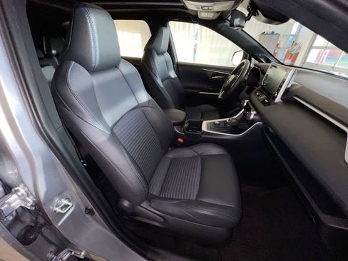 Certified 2022 Toyota RAV4 XSE AWD/4WD image 25