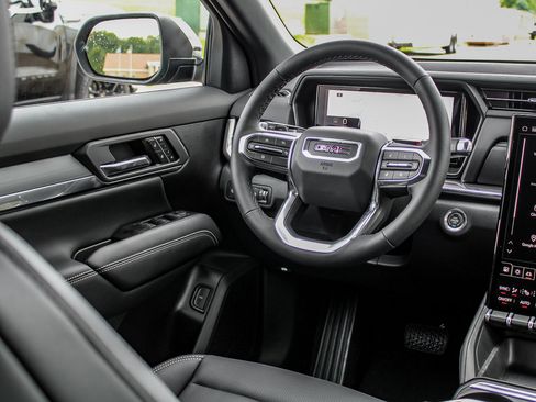 New 2027 GMC Terrain Elevation w/ Elevation Premium Package AWD/4WD image 37