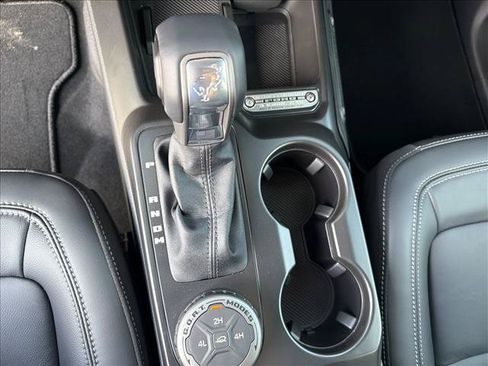 New 2026 Ford Bronco Outer Banks AWD/4WD image 16