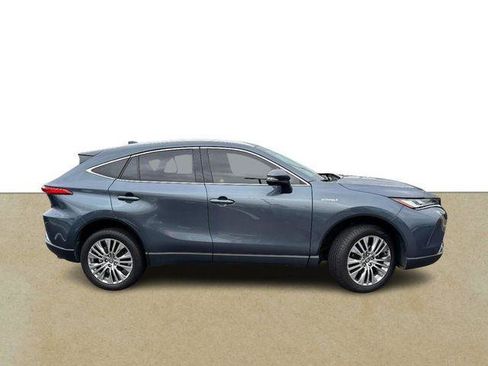 Certified 2021 Toyota Venza Limited AWD/4WD image 2