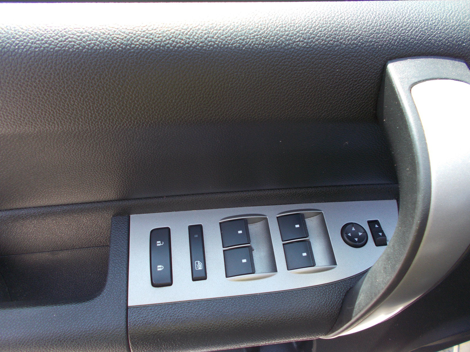 Used 2008 GMC Sierra 1500 SLE w/ Power Pack Plus AWD/4WD image 19