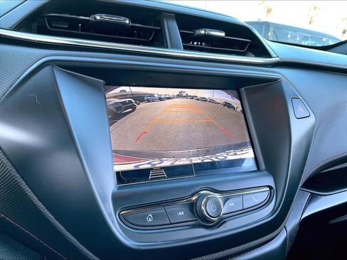 Used 2022 Chevrolet TrailBlazer RS image 23