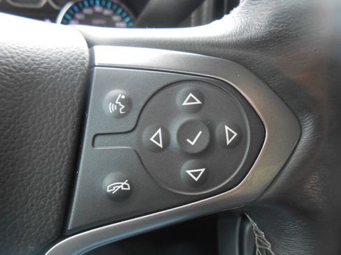 Used 2017 Chevrolet Silverado 1500 LTZ Z71 w/ LTZ Plus Package image 16