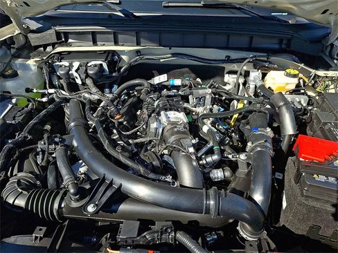 New 2025 Ford Bronco Outer Banks image 20