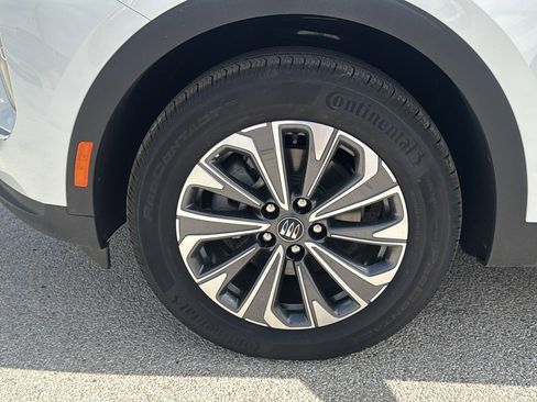 New 2025 Buick Envision Preferred image 26