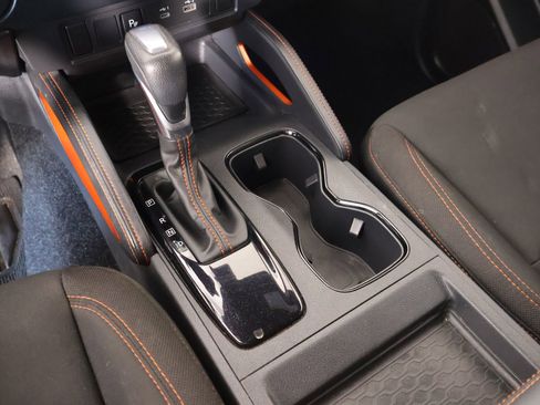 Used 2022 Nissan Frontier Pro-X w/ Technology Package image 8