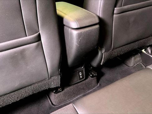 Used 2025 Buick Encore GX Preferred FWD image 11