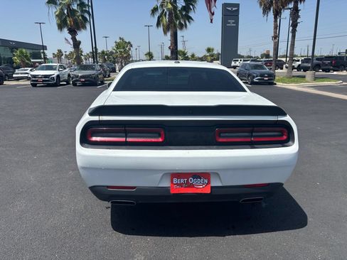 Used 2018 Dodge Challenger SXT w/ Blacktop Package RWD image 5