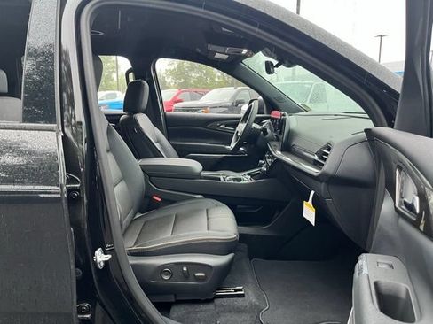 Used 2024 Chevrolet Traverse RS AWD/4WD image 24