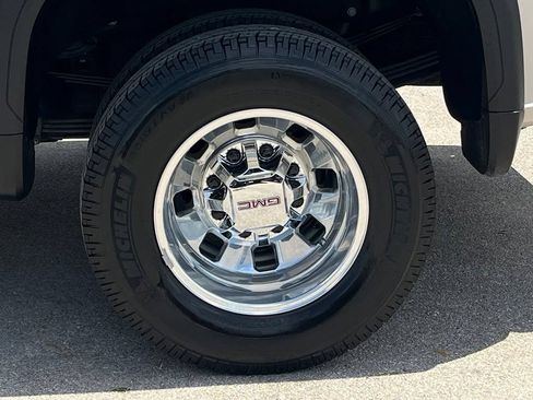 Used 2026 GMC Sierra 3500 SLE AWD/4WD image 25