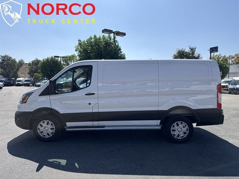 Used 2025 Ford Transit 250 Low Roof w/ Exterior Upgrade Package RWD image 5