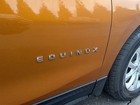 Used 2018 Chevrolet Equinox LS image 27