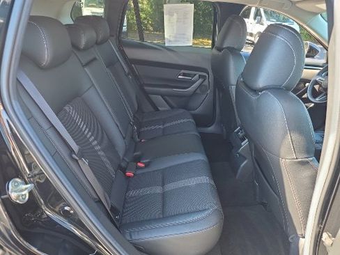 Used 2025 MAZDA CX-50 AWD 2.5 S w/ Preferred Package image 16