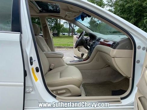 Used 2002 Lexus ES 330 FWD image 15