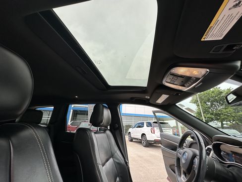 Used 2017 Jeep Grand Cherokee Limited AWD/4WD image 39
