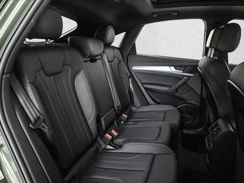 Certified 2025 Audi Q5 2.0T Premium Plus w/ Premium Plus Package image 21