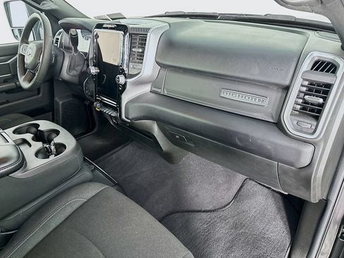 Used 2025 RAM 2500 Big Horn AWD/4WD image 30
