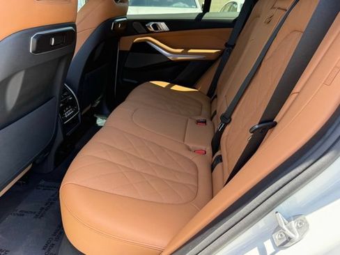 Used 2026 BMW X5 xDrive40i w/ Premium Package AWD/4WD image 33