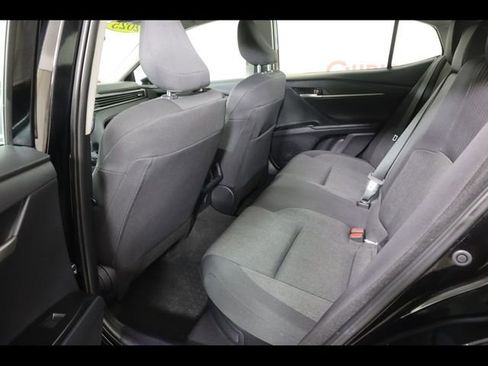 Used 2025 Toyota Camry LE image 19