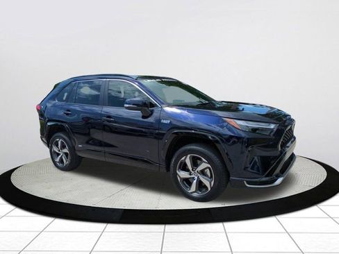 Used 2024 Toyota RAV4 SE w/ Weather & Moonroof Package AWD/4WD image 1
