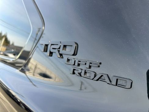 Used 2025 Toyota Sequoia Limited w/ TRD Off-Road Package AWD/4WD image 34