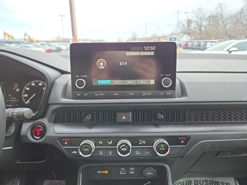 Used 2023 Honda CR-V Sport image 25