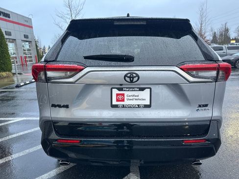 Certified 2025 Toyota RAV4 XSE image 4