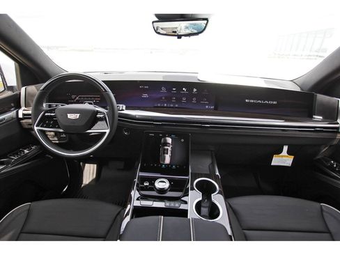 New 2026 Cadillac Escalade Luxury w/ Touring Package image 9